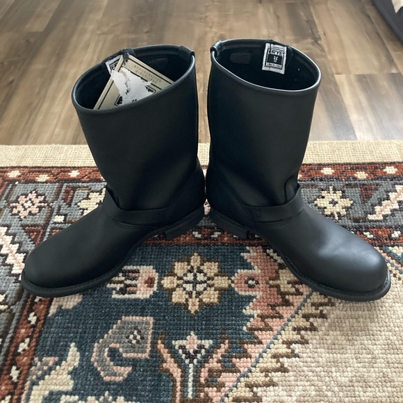 [Frye] NWT Men's Engineer 12R Boot $498 Size 12M - Picture 3 of 8